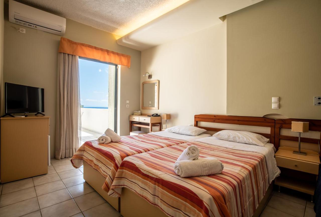 Polyrizos Hotel Rodakino Esterno foto