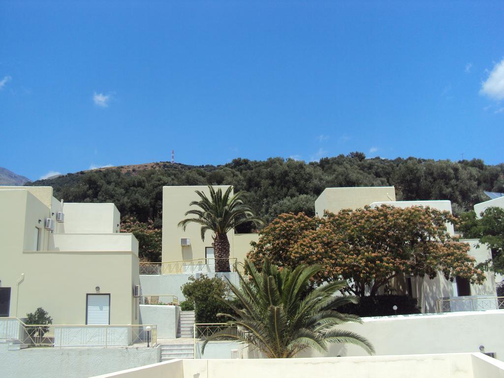 Polyrizos Hotel Rodakino Esterno foto